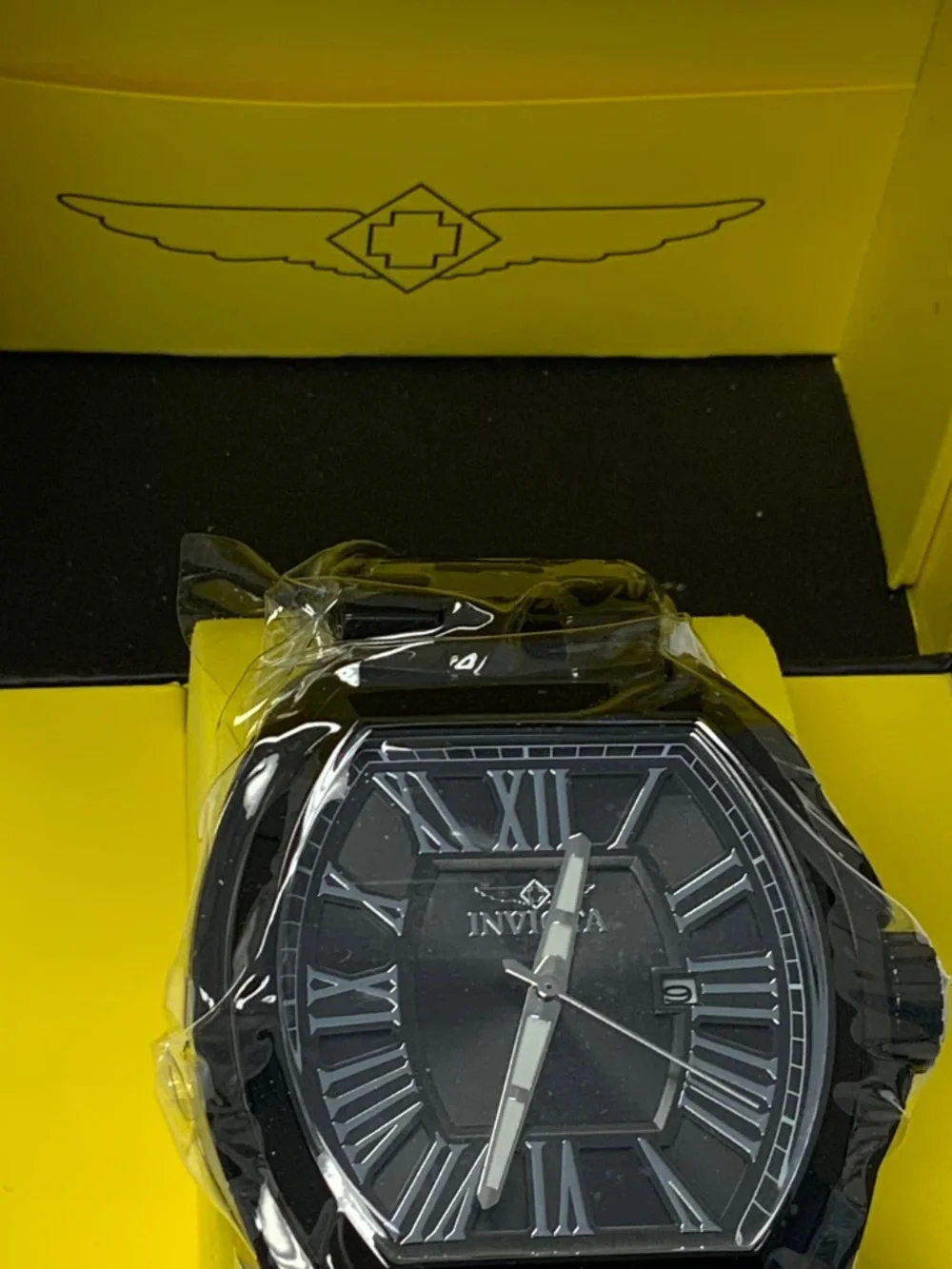 Invicta new box